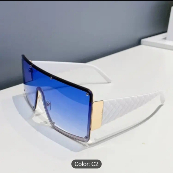 Oversized Flat Top Square Women's Sunglasses - Picture 6 of 8